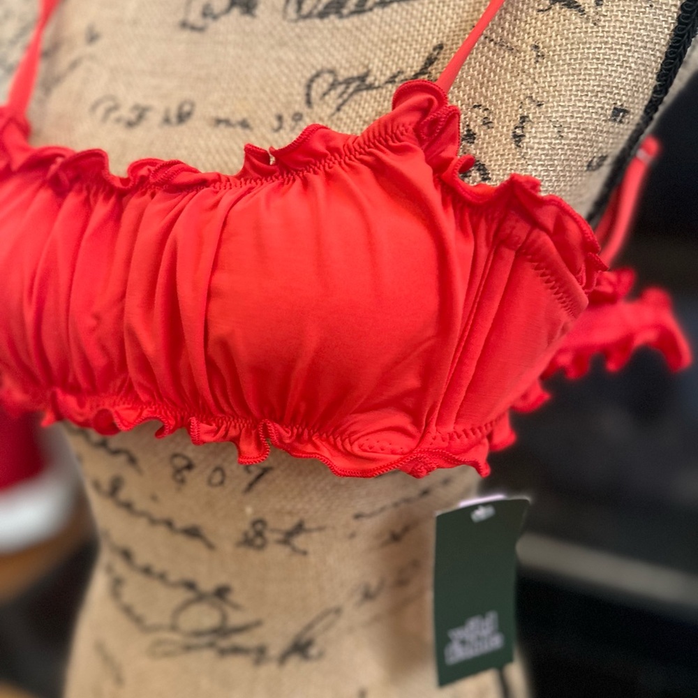 🐣NWT Wild Fable Red Ruffle Bikini Top - Picture 5 of 10